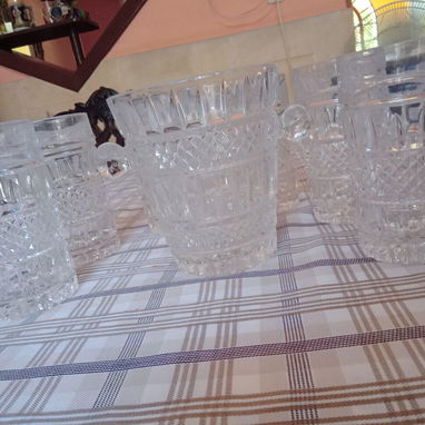 Juego de 6 vasos y hielera de cristal de Bohemia - Img 105684184