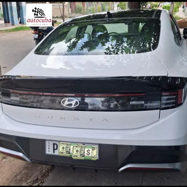 Hyundai Santa 2024  límite techo panorámico, con 17 mil milla - 4/4