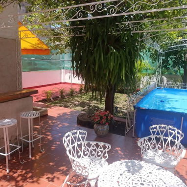 Renta por meses casa con piscina para extranjeros y diplomaticos - Img 121394870