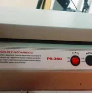 se vende maquina de plasticar A3 profesional , tiene para 110 y 220 , solo 6 meses de uso - Img 50637083
