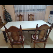 Mesa de comedor - Img 56953343