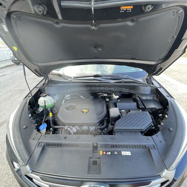 Vendo Hyundai Tucson 2018 con 38000millas - Img 114823492