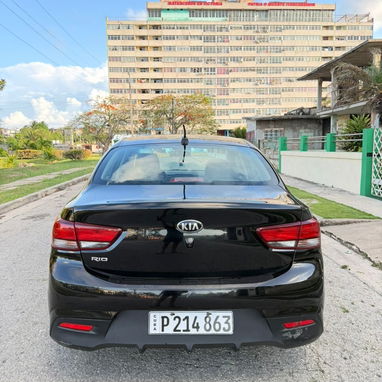 Vendo con negocio kia Río 2019 con 80,000 millas - Img 121707155