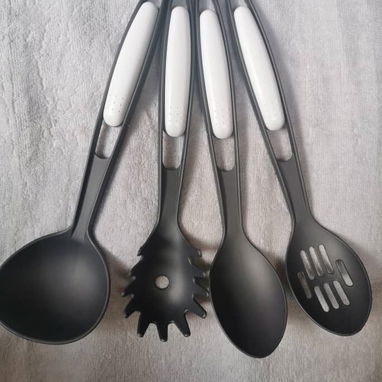 Set de 4 piezas de utensilios de cocina Plástico engomado - Img 124862331
