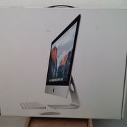 Apple iMac 2015 21.5” FHD IPS | Core i5 1.6GHz | 8GB | 1TB | Magic Mouse + Keyboard | $838 USD Mensajería gratis - Img 57960140