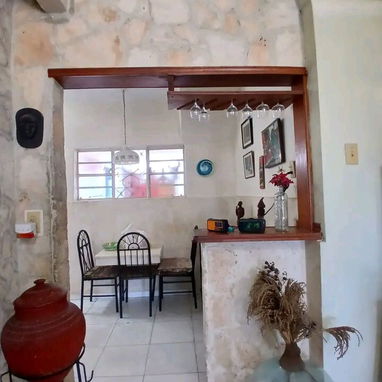 Apartamento 2do piso en Playa Rpto La Ceiba - Img 125770096