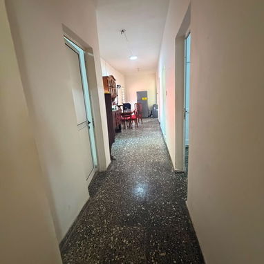 Casa Totalmente independiente Playa por 19y50 Almendares 3 cuartos 40mil usd 53582376 - 3/8