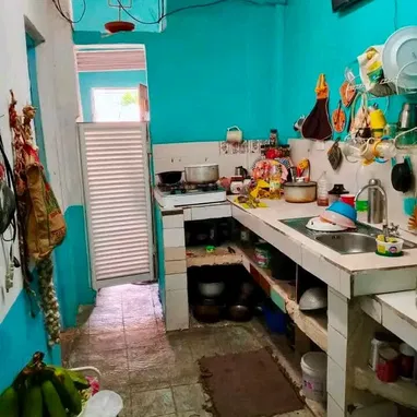 Casa independiente de tres cuartos en Lawton .12000 totalmente amueblado y equipada y 8500 vacía - 3/8