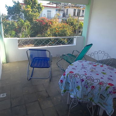 ⚡️⚡️RENTA-HABITACION "CASASANDOVAL" CON GARAJE EN EL VEDADO ☎️63695010⚡️⚡️ - Img 110569303