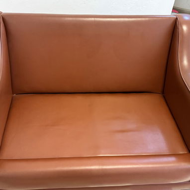 Sofá Moderno de Piel - Img 121302319