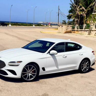 🔥 HYUNDAI GENESIS G70 2023 — LUJO, POTENCIA Y DEPORTIVIDAD 🔥 - 2/6