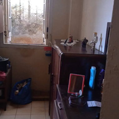 Venta de apartamento en perfectas condiciones,en edificio capitalista en el Vedado - 2/10