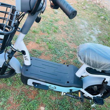 PATINETA ELÉCTRICA MAF - 3/5