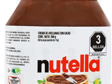 Se venden pomos de Nutella de 200g, es crema de avellanas con cacao - Img 65989782