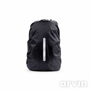 Forro impermeable para mochilas y algunos estuches - Img 57474557