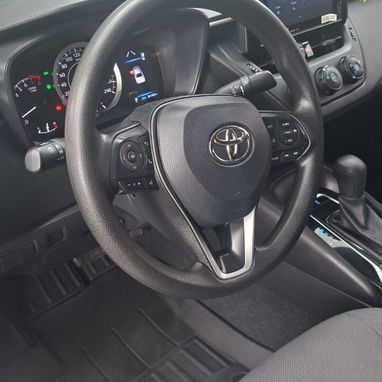 Se vende Toyota corolla año 2023 soy el dueño - Img 125474740