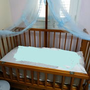 Cuna de madera con gavetas - Img 57883590