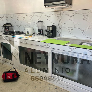 Carpintería de Aluminio y Crsitaleria - Img 118719066