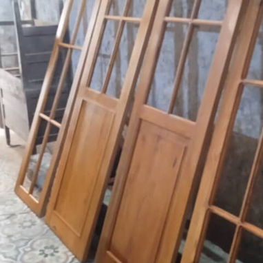🪚 Carpintería de Lujo – Puertas, Estantes y Escaleras - 6/10