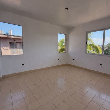 MIRAMAR PRÓXIMO A LA EMBAJADA DE ECUADOR APARTAMENTO 112M2 RECIEN REPARADO - Img 119511866