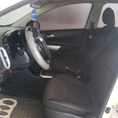Vendo o negocio, Kia Picanto, 2019 mecánico - Img 124279690