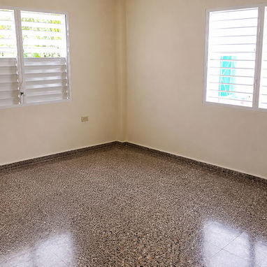 Se vende casa en La Magdalena con terreno, piscina y muchas posibilidades - 3/9