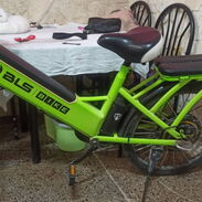 Vendo bicicleta eléctrica de poco uso en 550 usd - Img 45359710