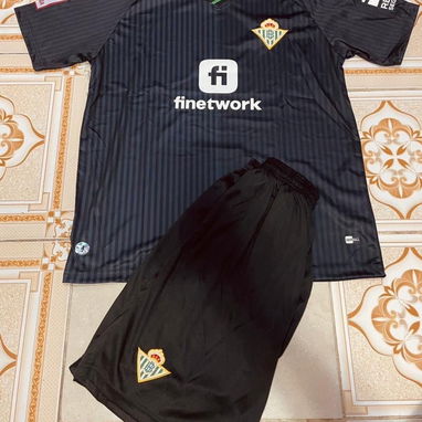 Uniformes d futbol versión aficionado - Img 122155335