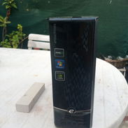 Vendo Torre de PC eMachines con micro AMD Athlon - Img 51637934