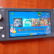 Nintendo Switch Lite Pirateada IMPECABLE!! - Img 53006827
