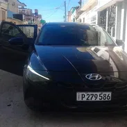 Vendo o negocio, Hyundai Elantra, 2023 pizarra digital importado - Img 52951416