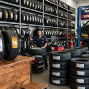 Gomas para carros disponibles - Img 56904239