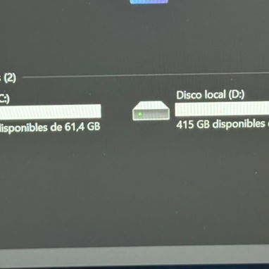 Laptop Asus VivioBook pantalla táctil convertible a tablet ryzen 7 serie 4000 - 7/10