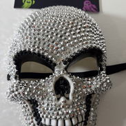 ☠️Disfraces para Haloween 👇 Máscara glamorosa de Calavera con piedras - Img 58115863