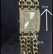 Se vende reloj de mujer GUESS original - Img 45853181