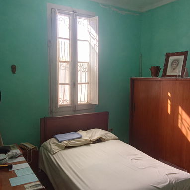 馃崁 Se vende casa en altos de biplanta ubicada en el Reparto Santo Suarez perteneciente al Municipio 10 de octubre 馃崁 - Img 115343388