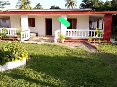 ⭐ Renta casa de 3 habitaciones,3 baños, cocina, comedor, terraza, parqueo en Boyeros, cerca del Aeropuerto José Martí - Img 65521232