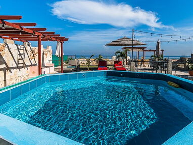 Lujo de casa con piscina en Playa - Img main-image