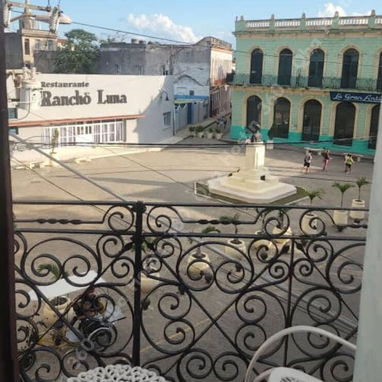 RENTA hostal de 2 habitaciones con Qba Hostin 360 en el centro de CAMAGÜEY - Img 126196342