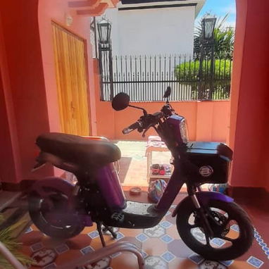 Moto electrica bucatti de uso - Img 123279913