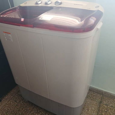 Vendo lavadora Samnsung Semiautomática - 2/4