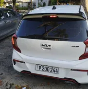 Vendo o negocio Kia picanto del 17 hecho 2021 completo - Img 46764170