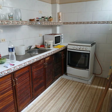 Vendo apto con garage 4/4 .muy buen estado para llegar y vivir.vibora - Img 108387165