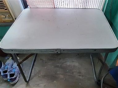 Juego de mesa y sillas de aluminio - Img 59819284