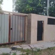 Vendo casa en alamar zona 1 muy céntrica - Img 56463683