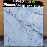 Losas blanca jaspeadas con brillo de 40 x 40 - Img 54504477