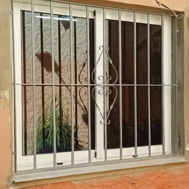 Herreria Jorgito donde realizamos todo tipo de trabajos de reja de hierro o acero inoxidable con calidad interesados al - 6/10