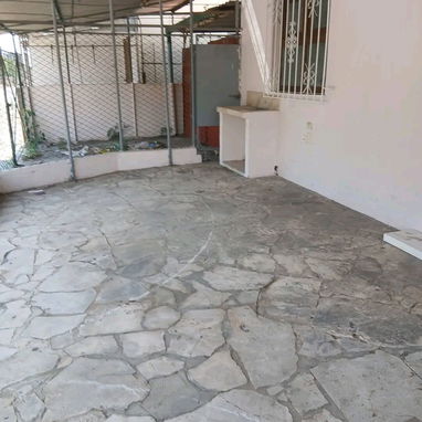 Venta de casa en Vedado c potencial de negocios - 3/10