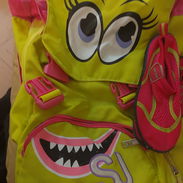 Mochila + zapatillas para mar - Img 55628149