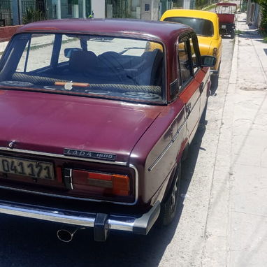 Vendo Lada 1600 en excelente estado mecánico - Img 126045594
